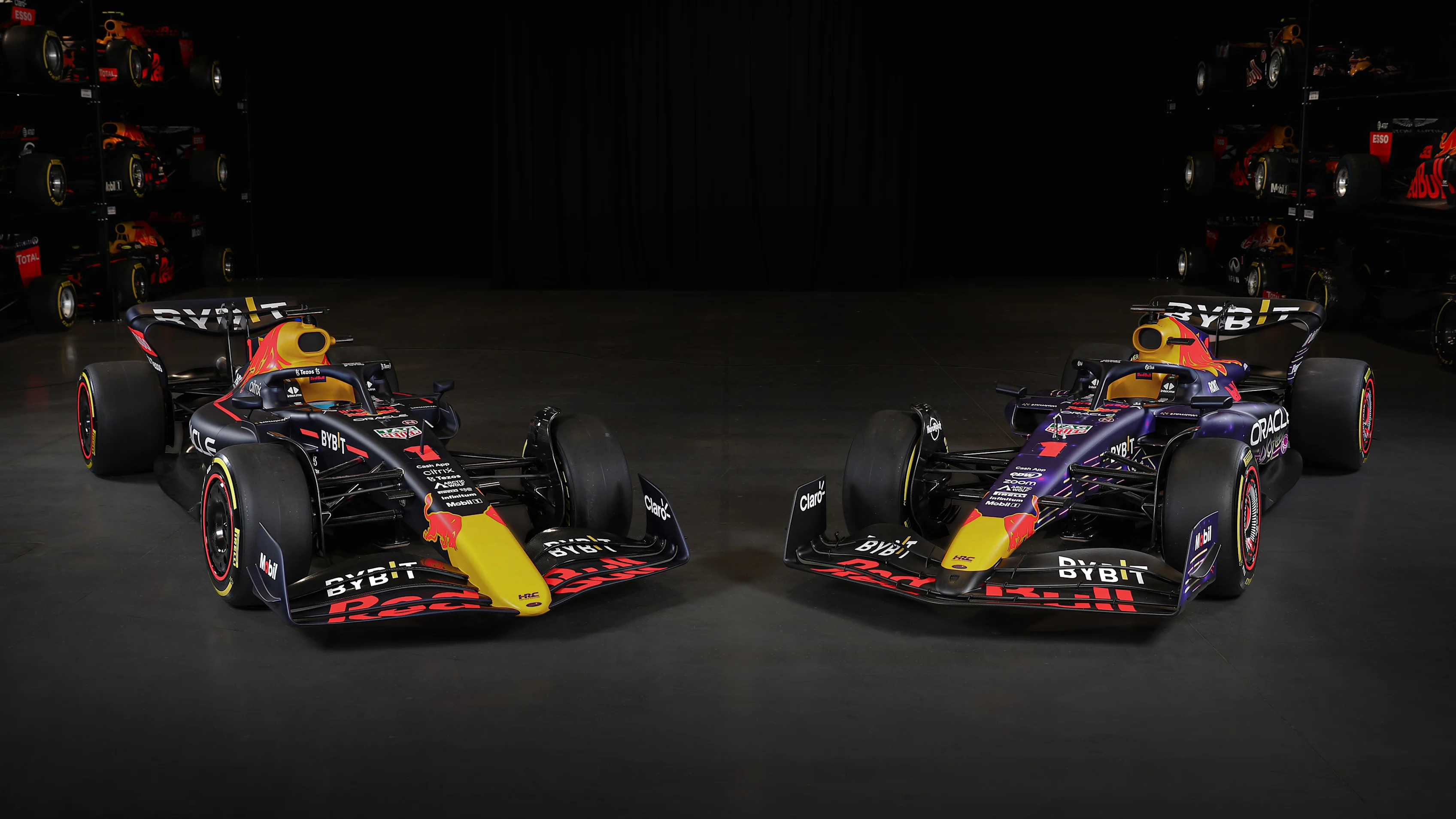 F1 Authentics Malzemeleri Resmi Lisanslı Formula 1 Sınıfının En İyisi Otantikliğine sahip Otomobilleri Göster